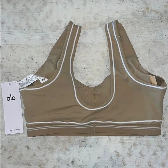 Alo Airbrush Heart Throb Bra in beige & white NWT | size large - Picture 3 of 7